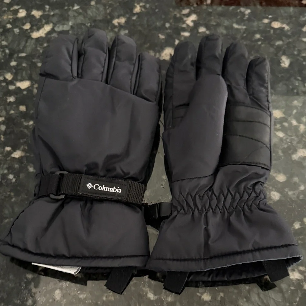 Columbia Charcoal Insulated Gloves